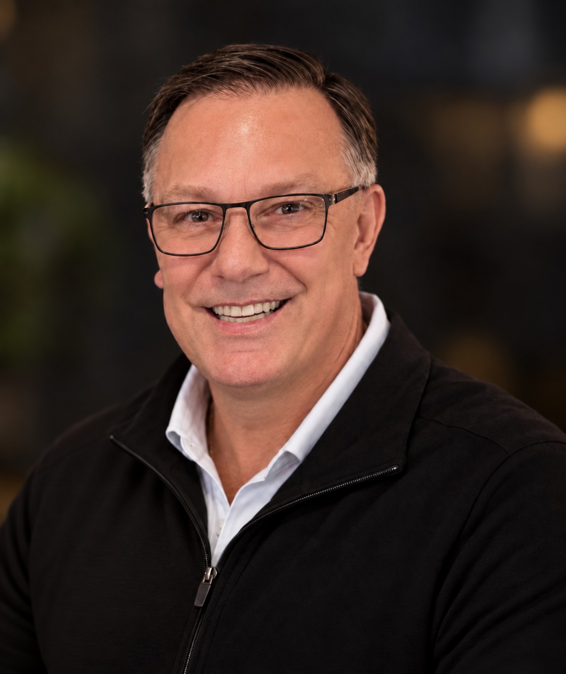 Dave Stasiuk, CRGS, CRCS, RTR (Ret.) Dave Stasiuk, founder of Spectrum Veterinary Imaging